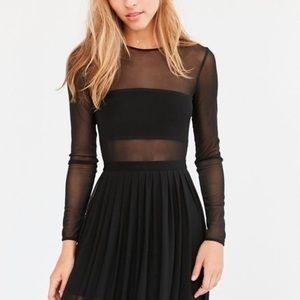 Pleated mesh maxi dress